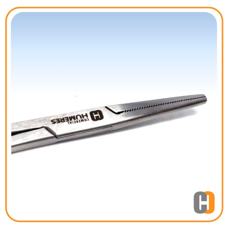 Pinza Kelly recta 11 cm.